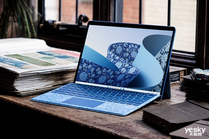 起售价7788元 微软发布新一代Surface，特别版Surface Pro 9惊艳!