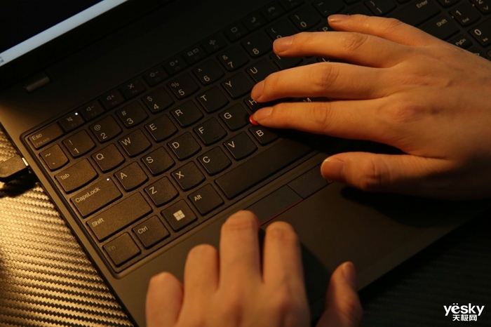 大屏商用笔记本怎么选?ThinkPad L15 Gen 3全面评测,能抗能打的经典之作