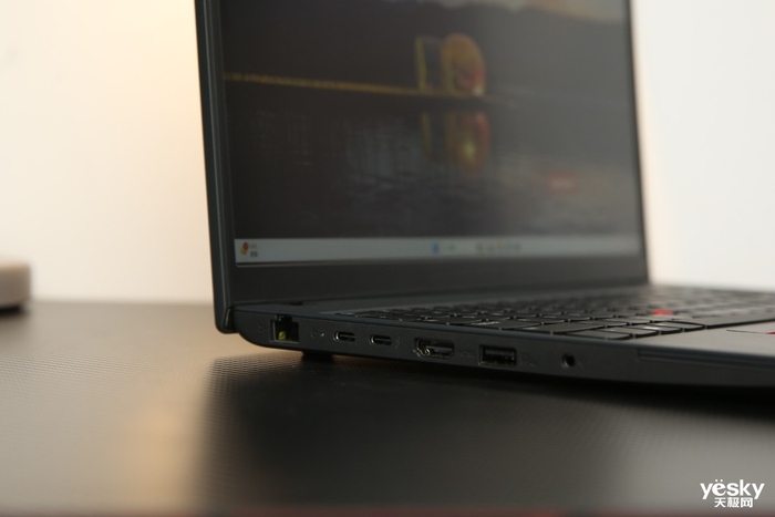大屏商用笔记本怎么选？ThinkPad L15 Gen 3全面评测，能抗能打的经典之作