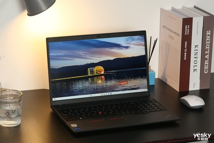 大屏商用笔记本怎么选?ThinkPad L15 Gen 3全面评测,能抗能打的经典之作